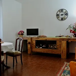 Bed & Breakfast Lori