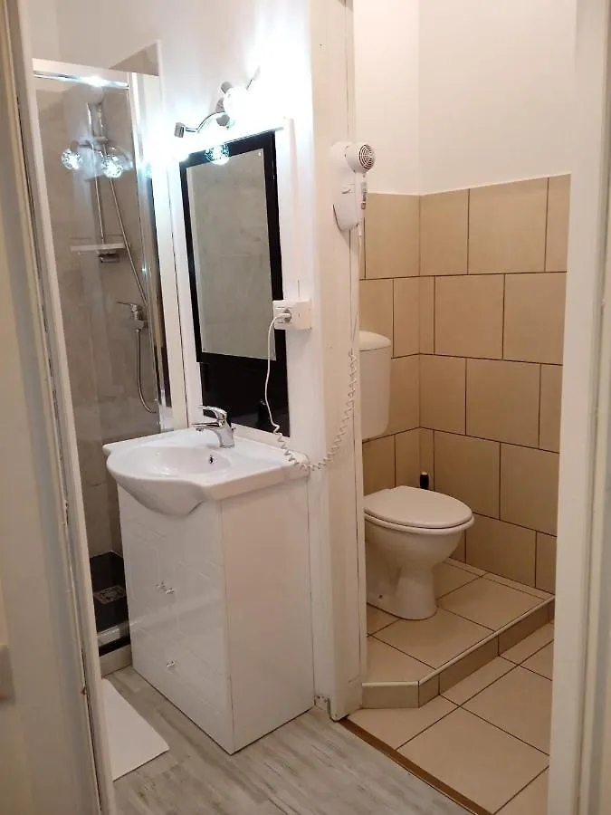 Megaride Guest House Como 3*,  Italy