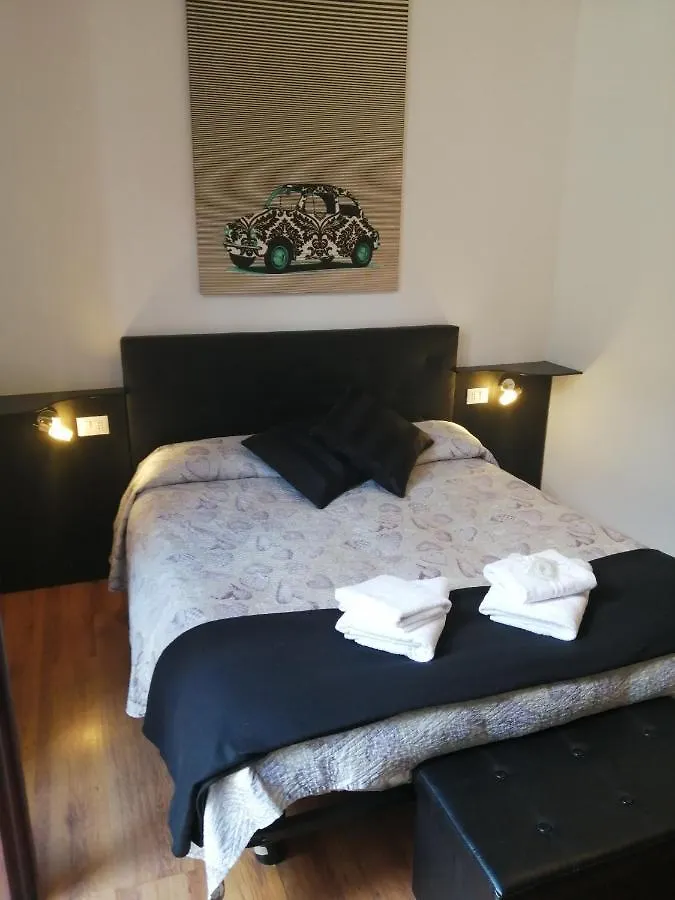 Megaride Guest House Como 3*,  Italy
