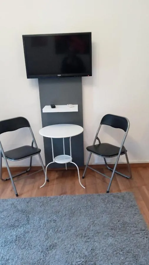 Megaride Guest House Como